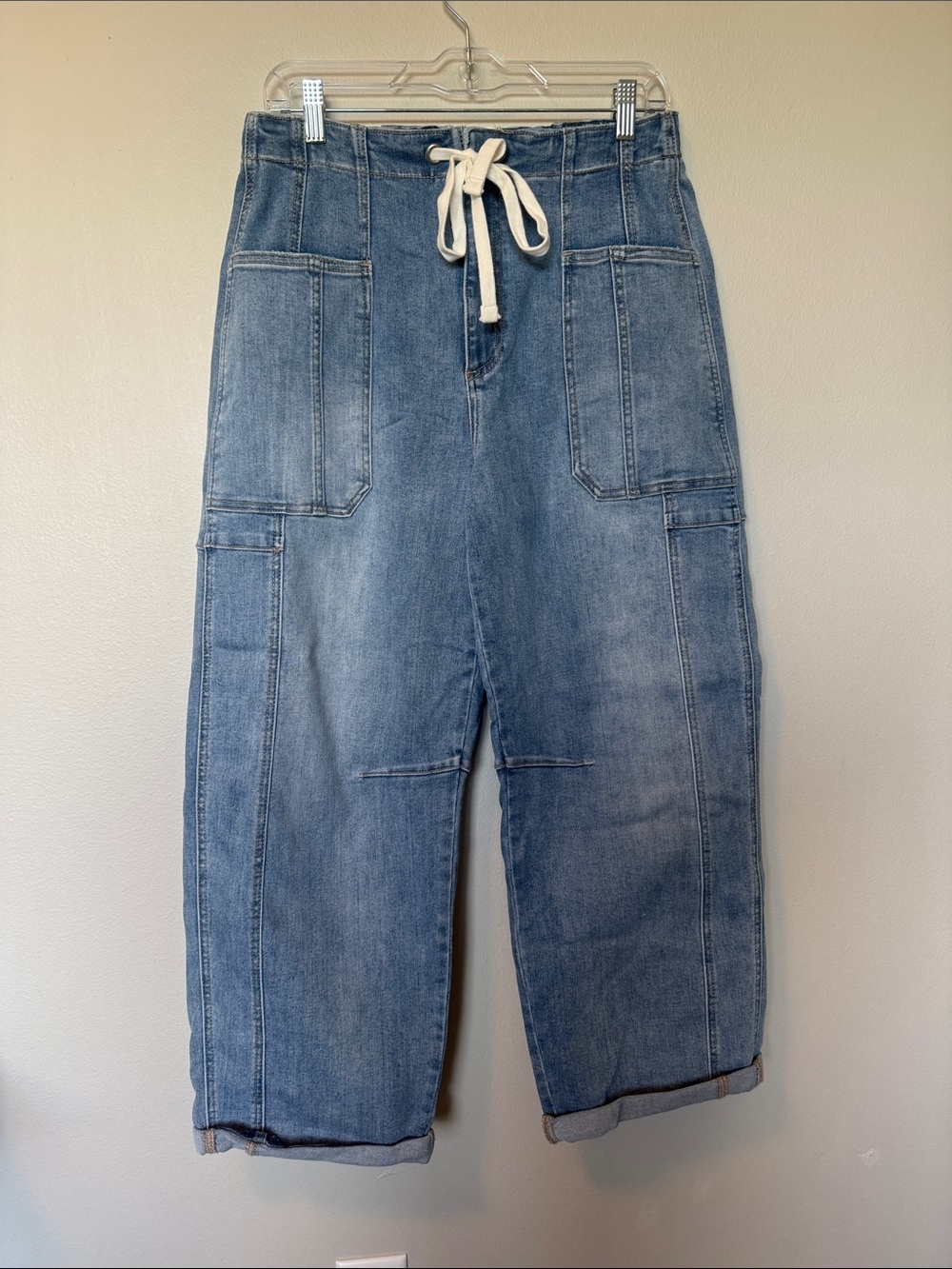 Risen Jeans NWT Light Wash Denim Jogger Pants with Drawstring